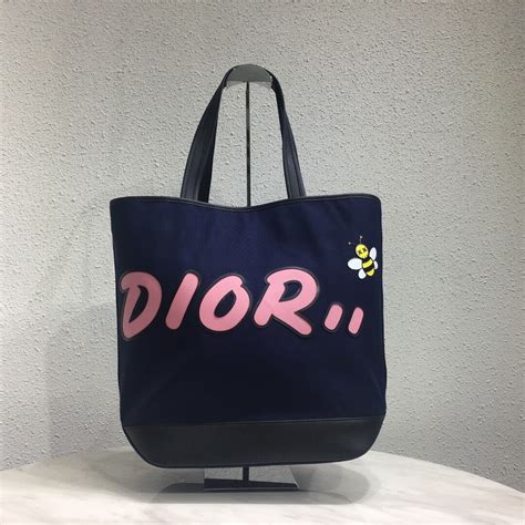 fake dior kaws